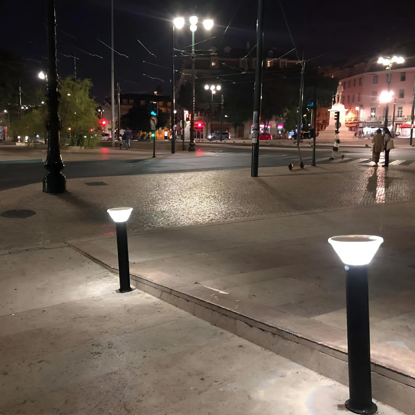 Bruen Commercial Solar Bollard Light Matt Black With Dual Temp 12  Hours Light PL-Bruen
