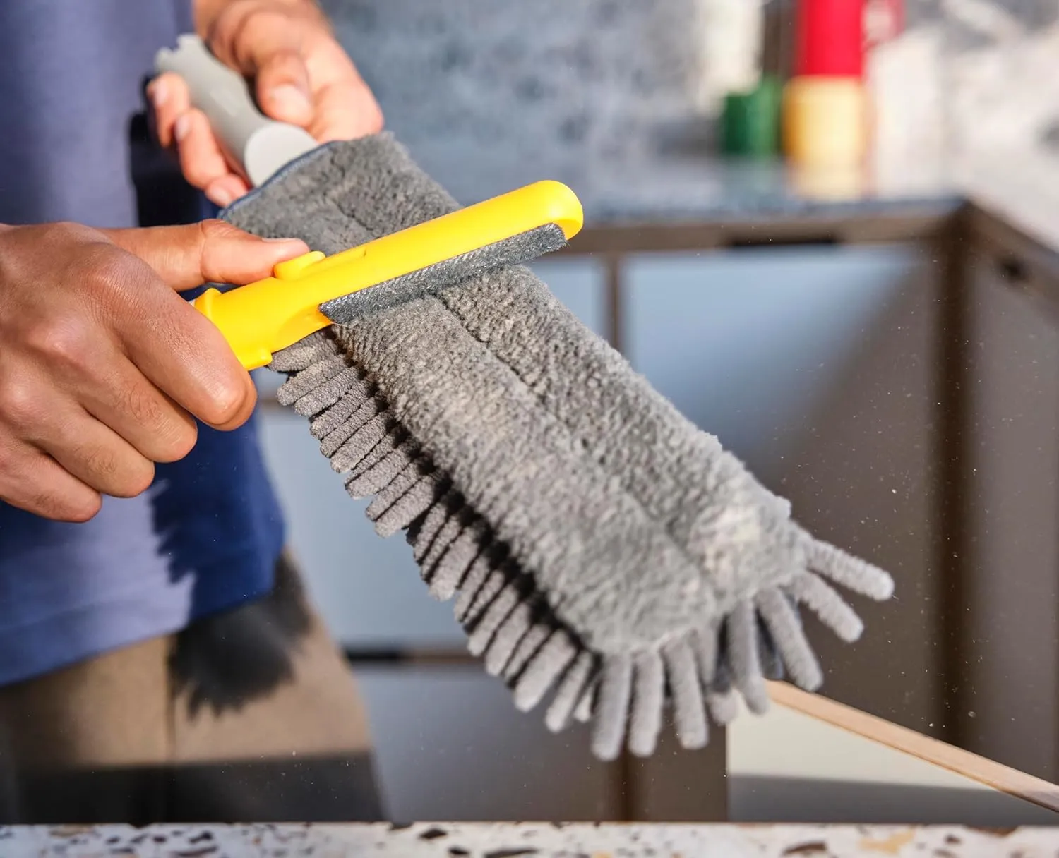 Joseph Joseph CleanTech 3-in-1 Microfiber Machine Washable Dual Sided Duster with Storage Sheath and Duster Head Cleaning Tool
