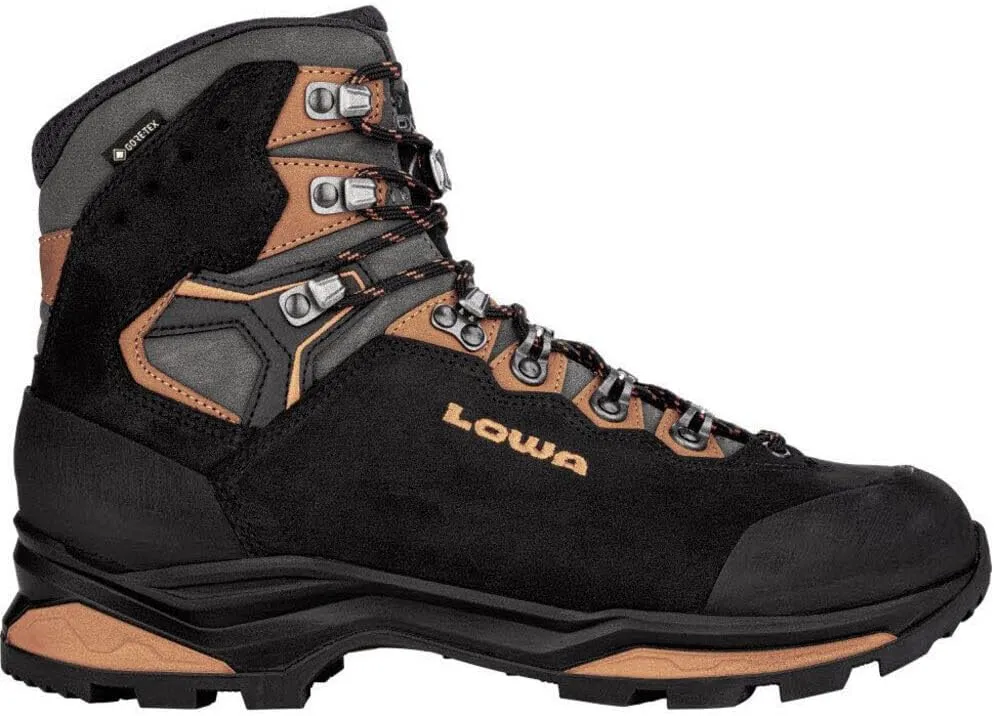 LOWA Camino EVO GTX Medium Boots