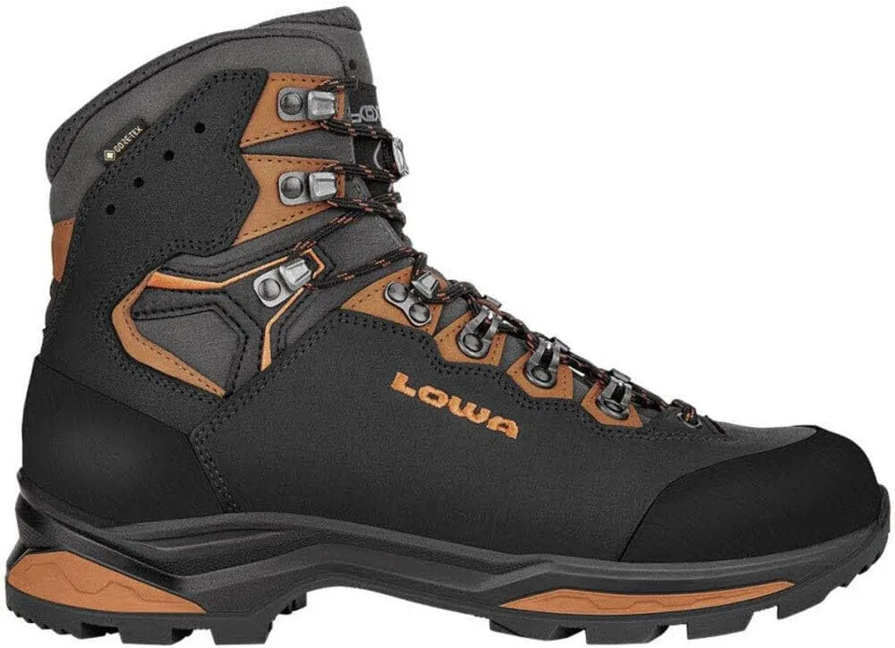 LOWA Camino EVO GTX Medium Boots