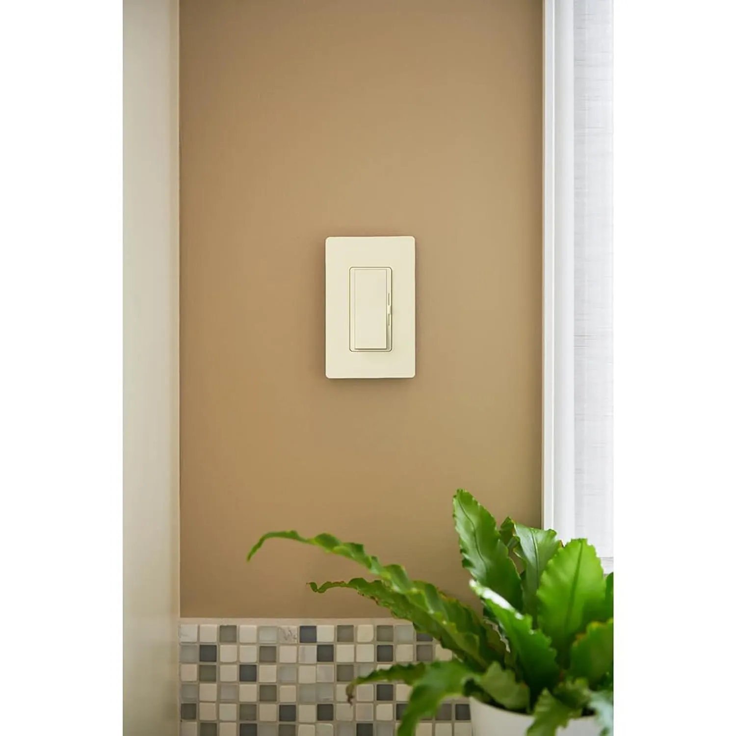 Lutron DVLV-600P-GR Diva 600-watt Single Pole Magnetic Low-Voltage Dimmer, Gray