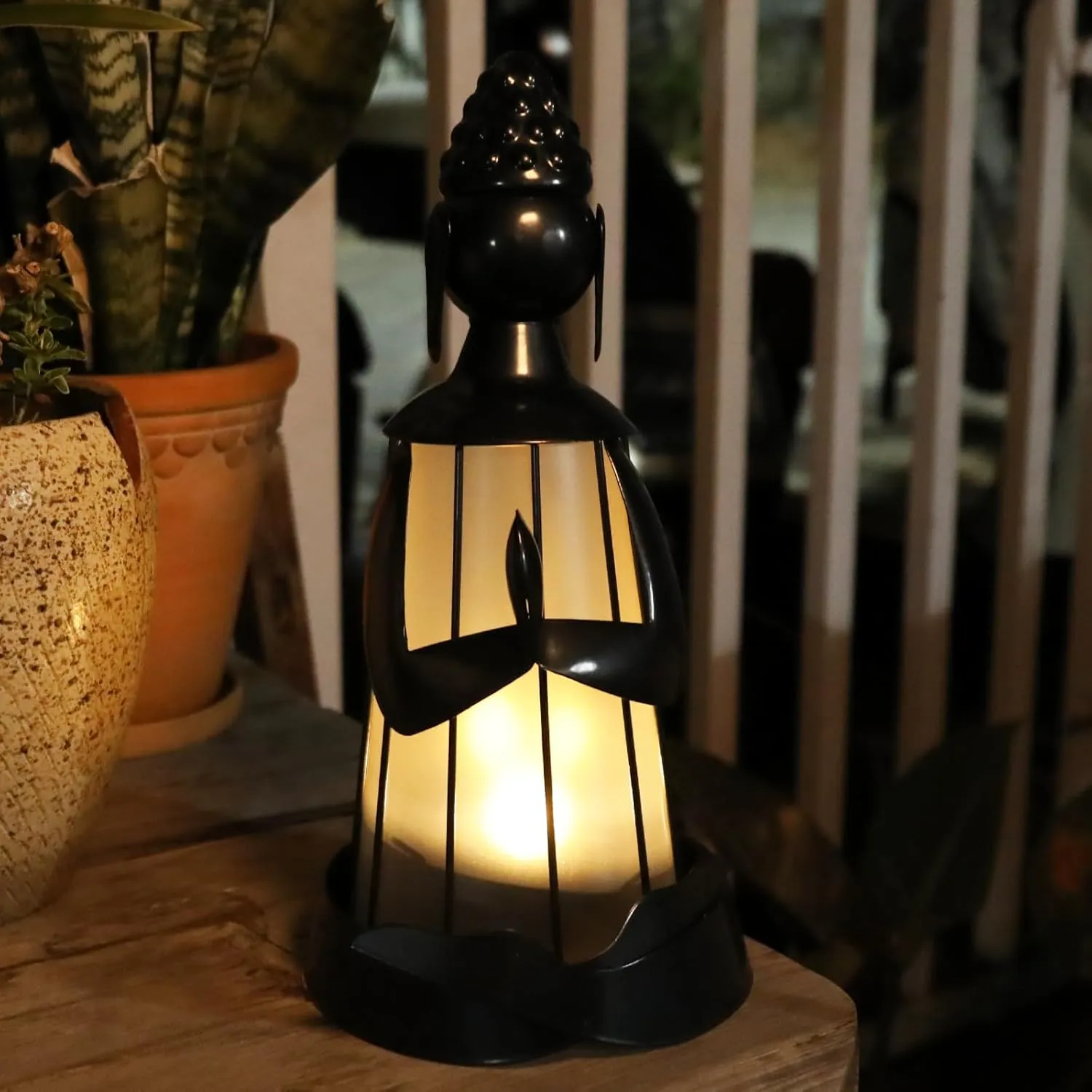 MUMTOP Solar Outdoor Lights Garden Decor, Shakyamuni Buddha Waterproof Solar Powered LED Light Meditation Buddha Yard Art Ornament for Patio Outside Lawn Backyard Balcony Decorations