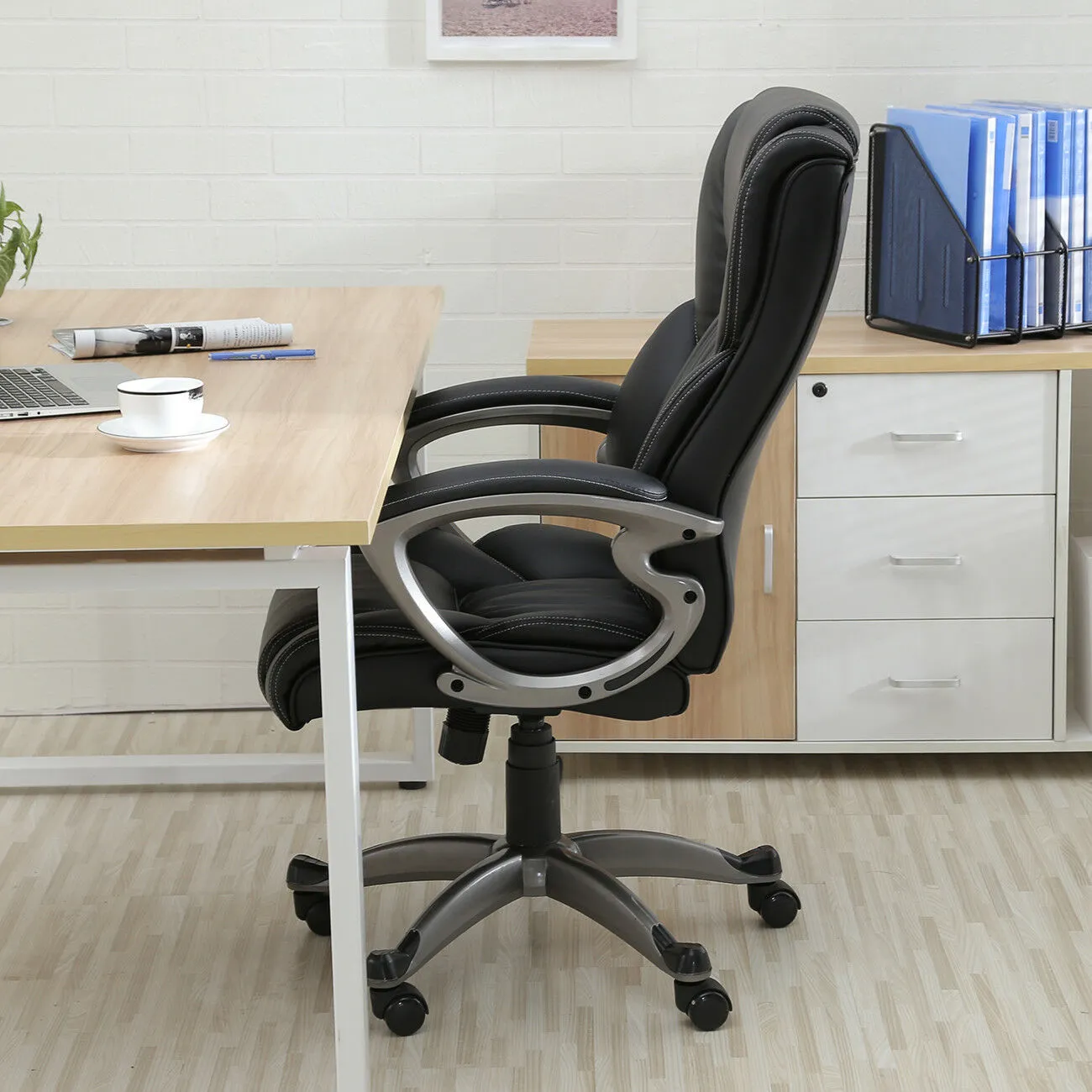 Office Desk Chair - Ergonomic High Back Executive Chair - Black