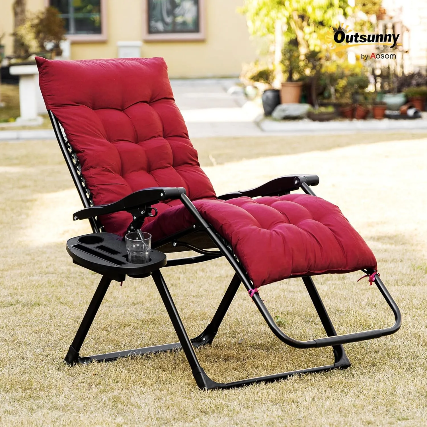Outsunny Zero Gravity Chair, Folding Reclining Lounge Chair with Padded Cushion, Side Tray for Indoor and Outdoor, Supports up to 264 lbs, Red