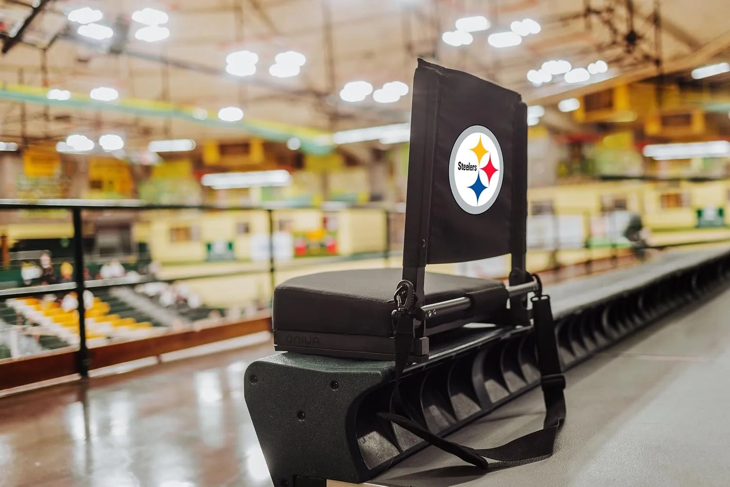 PICNIC TIME NFL Unisex-Adult NFL Gridiron Stadium Seat, Lightweight, Portable Folding Chair for Bleachers and Benches
