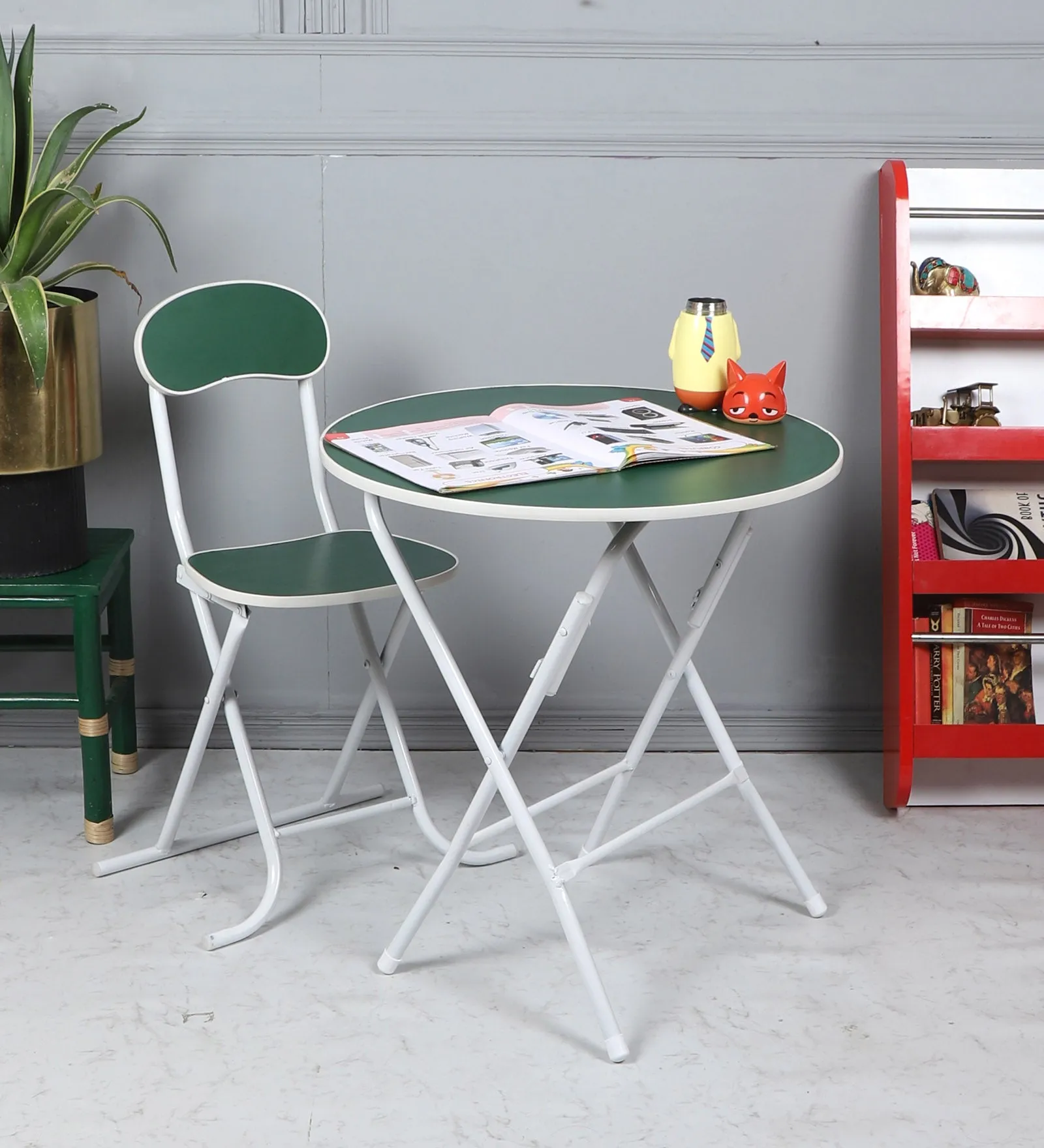 Round Foldable Desk & Chair Set