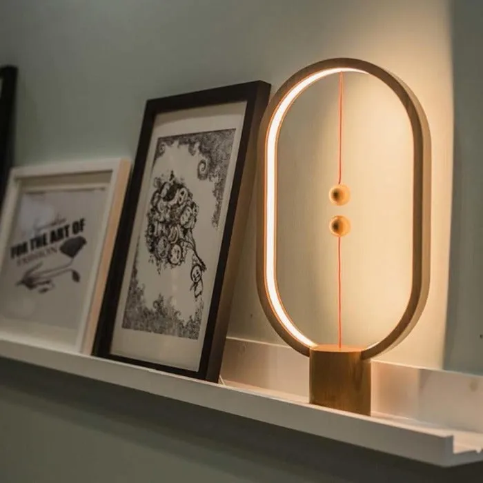 Rynx | Three Magnetic Table Lamp