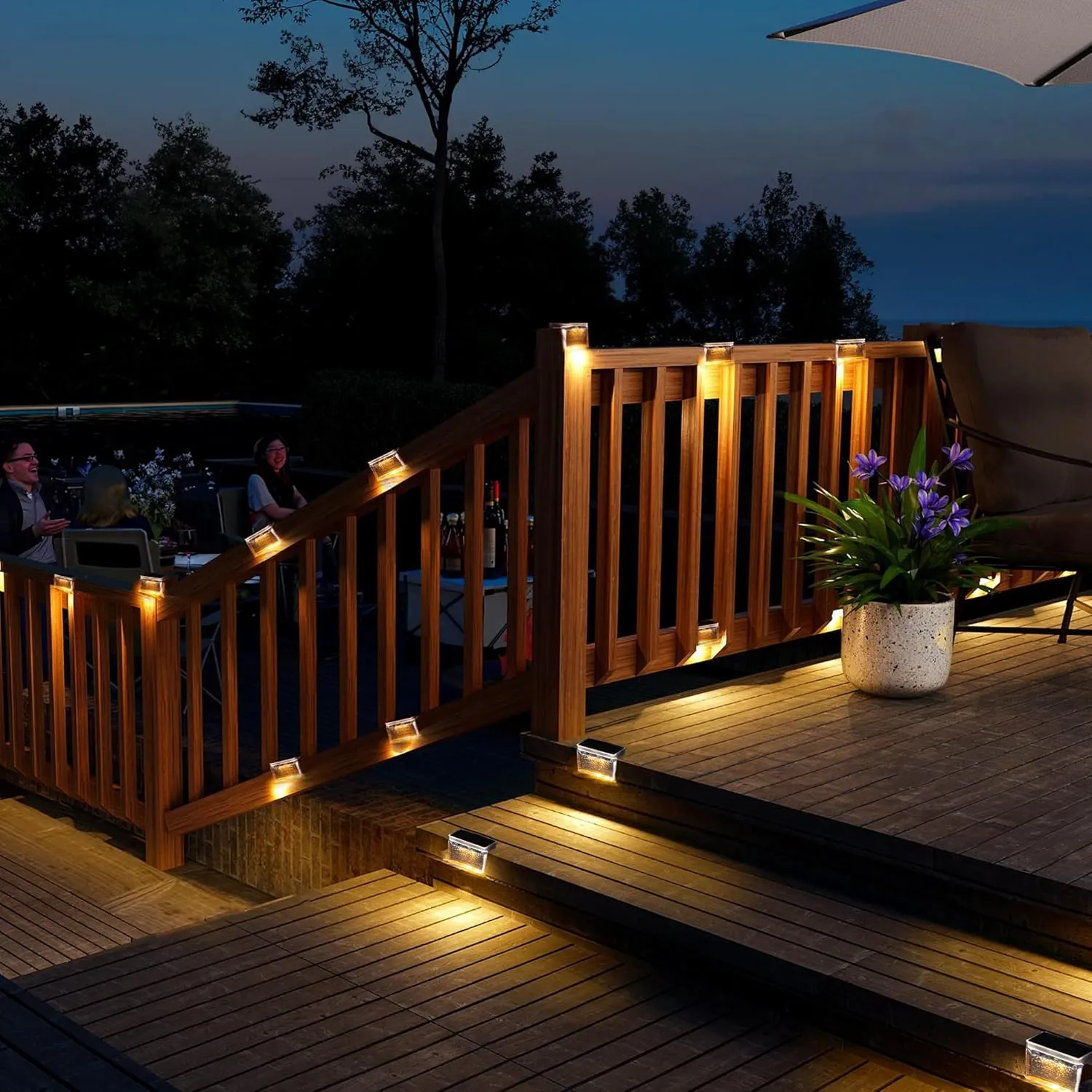 Solar Deck Lights Outdoor, Outdoor Lighting, Waterproof LED Fence Light. Waterproof Led Solar Lights for Outdoor Stairs, Step, Fence, Yard, Patio - 6 Pack