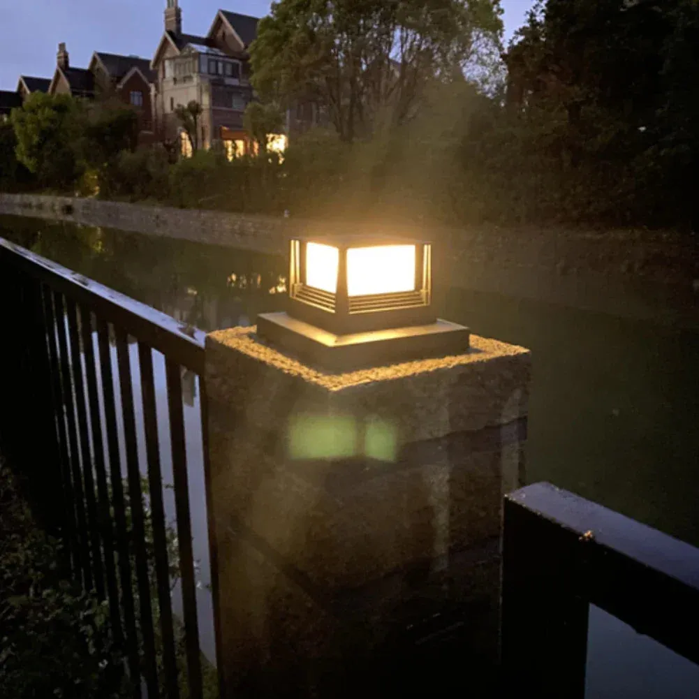Solar Pillar Light – Waterproof Post Caps Lamp for Garden, Fence, and Outdoor Decor