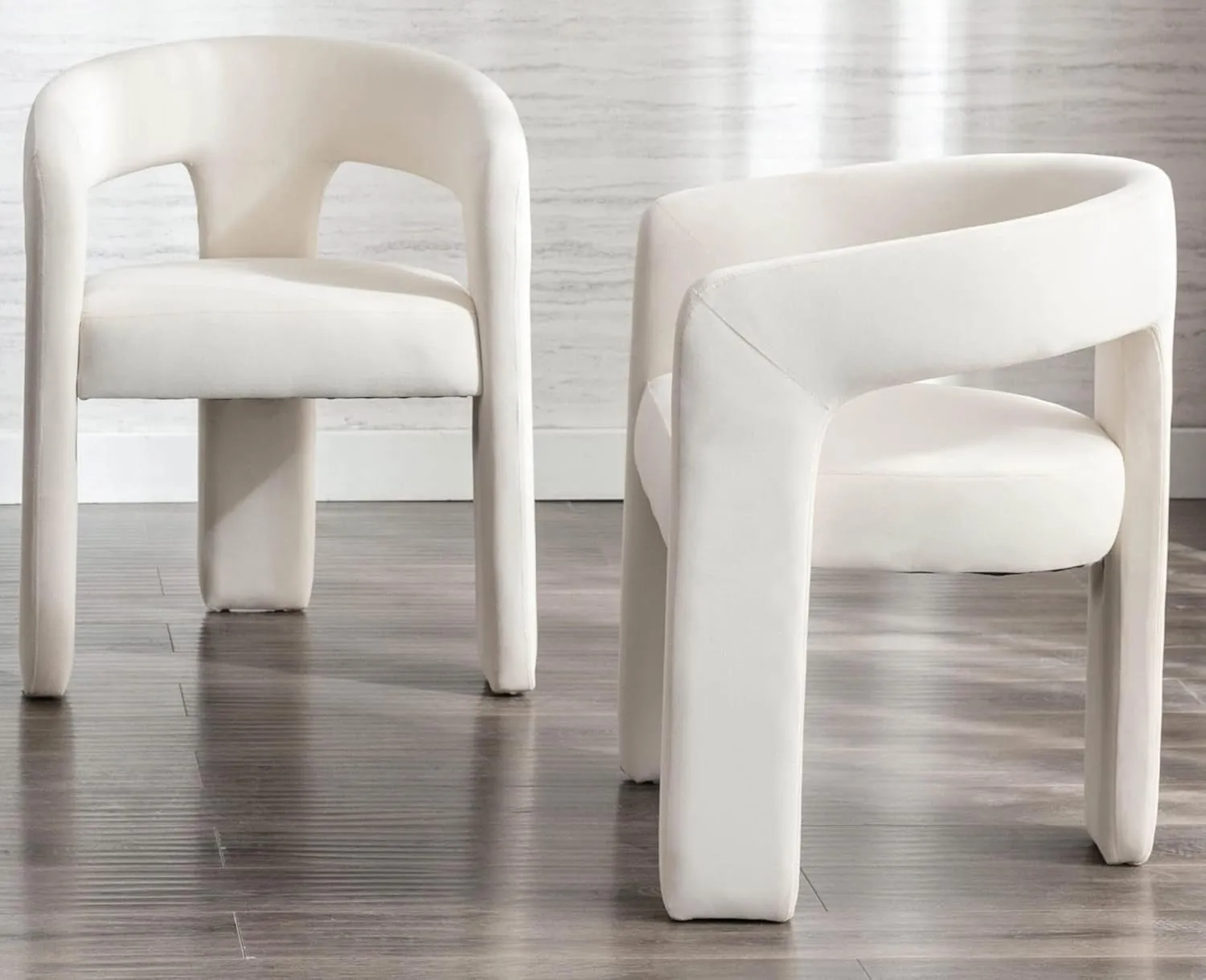 VESCASA Velvet Barrel Dining Chair with Open-Back, Upholstered Modern Accent Side Armchair with 3 Legs for Kitchen/Dining Room/Living Room, 1 Chair, Ivory