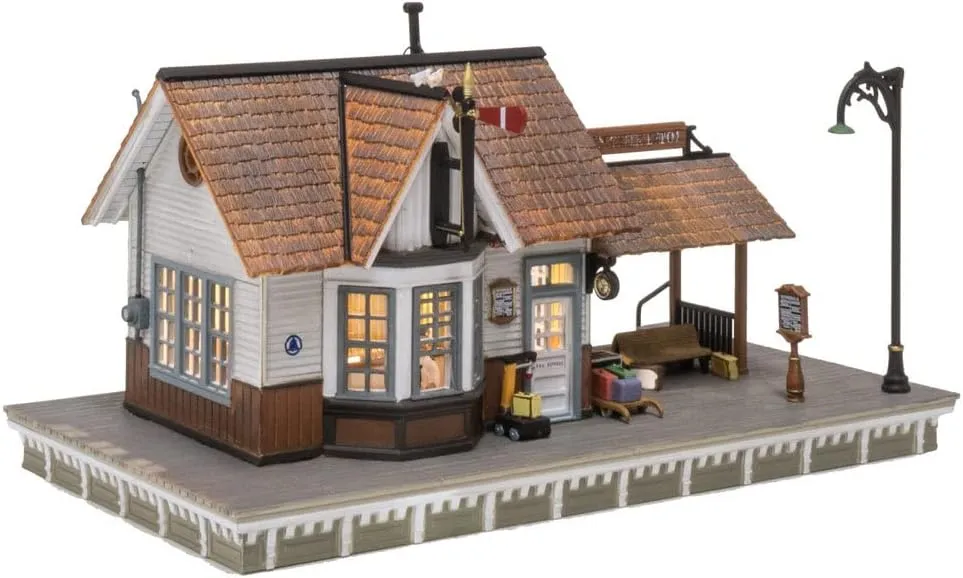 Woodland Scenics BR5052 HO Built-Up The Depot Building